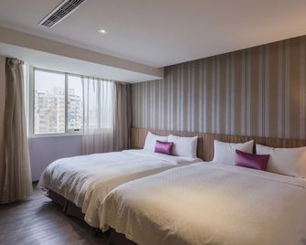 Shin Shin Hotels - Songshan - Taipei City - Bedroom