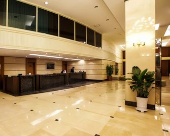 Best Western Premier Incheon Airport - Incheon - Lobi