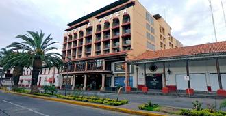 Hotel Plaza Uruapan - Uruapan