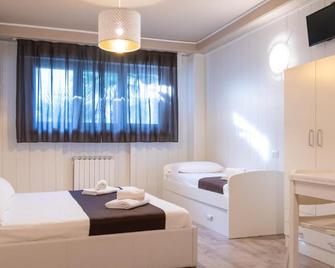 Hotel Venezia Park - Lazise - Dormitor