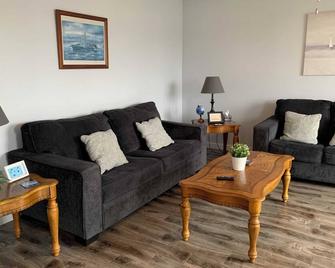 Harbour House Twillingate - Twillingate - Living room