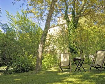 Country House / Farm House in Vivo D'orcia with 2 bedrooms sleeps 4 - Castiglione d'Orcia - Patio