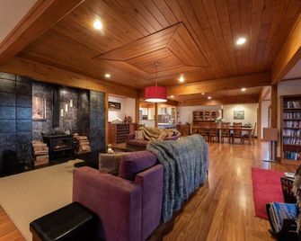Puketotara Lodge - Kerikeri - Lounge