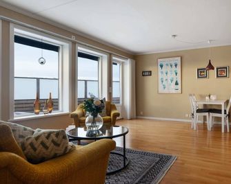 Seafront with Terrific View by AJF Dream Living - Fjällbacka - Wohnzimmer