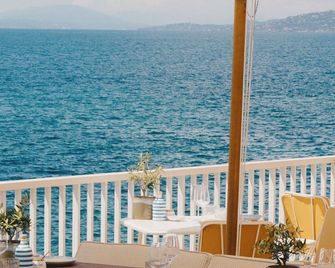 Les Roches Rouges, a Beaumier hotel - Saint-Raphaël - Balcony