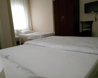 Stad Pansiyon - Istanbul - Schlafzimmer