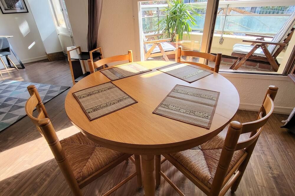 Studio Élégant à Cergy avec parking - Cergy - Comedor