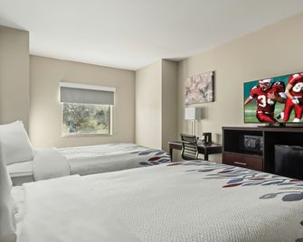 Red Roof Inn Baton Rouge - Baton Rouge - Slaapkamer