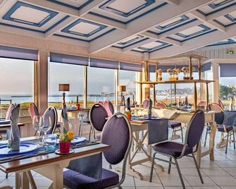 Hotel Restaurant De La Plage - Audierne - Restaurant