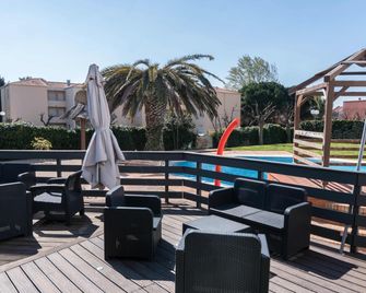ibis Styles Perpignan Canet-en-Roussillon - Canet-en-Roussillon - Piscina