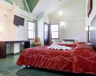 Hotel Raldos Inn - Salamanca - Slaapkamer
