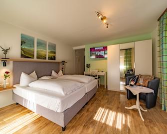 Landhotel Salmen - Oberkirch - Bedroom
