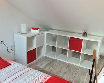 Studio furnished new modern and bright near Paris - Deuil-la-Barre - Chambre