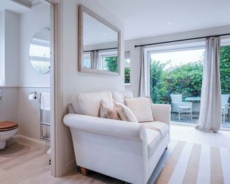 Bayview 3 - 2 Bedroom Chalet - Bayview Oxwich - Oxwich - Salon