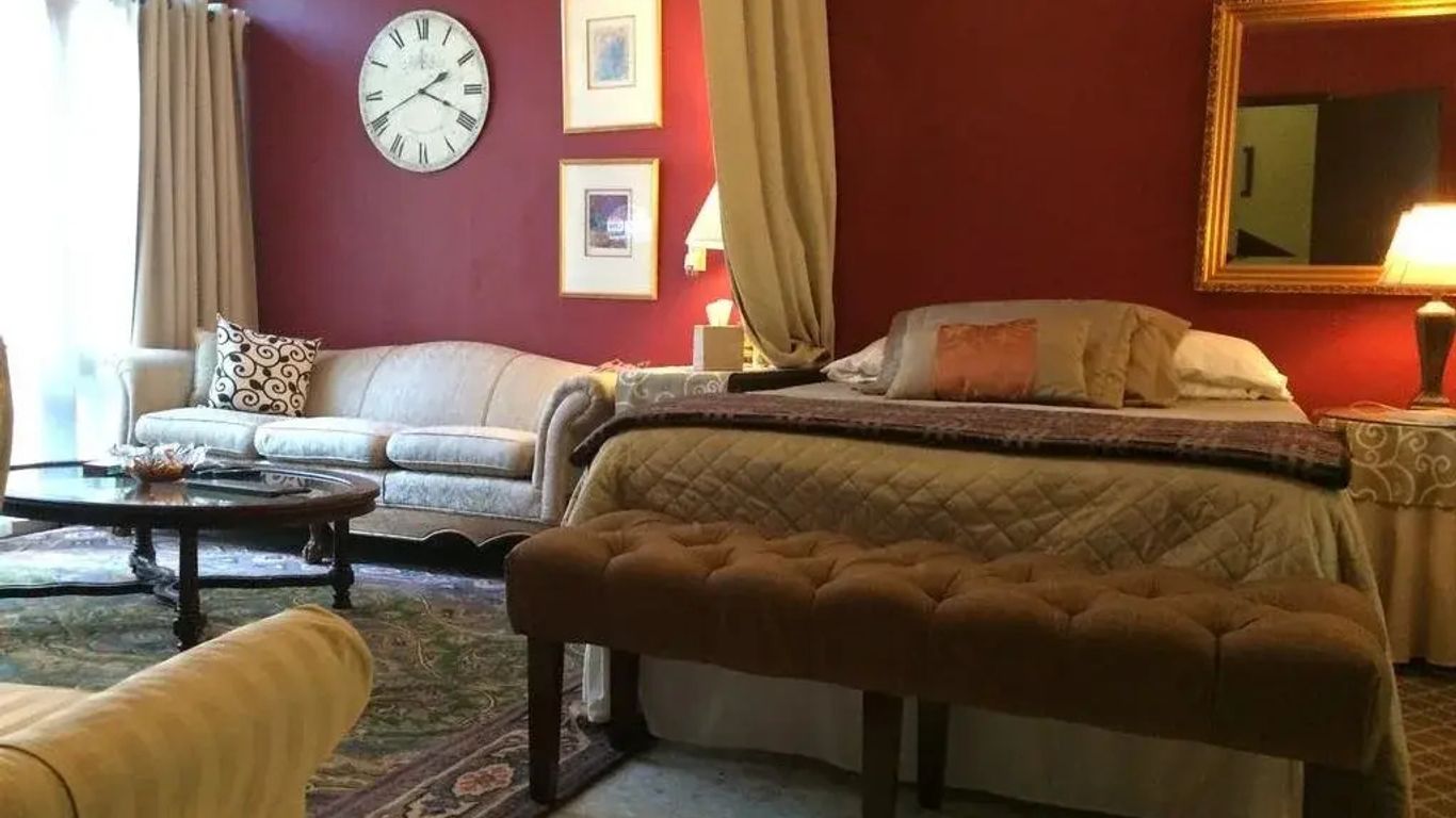 Dickinson Guest House, Guadalajara Expo