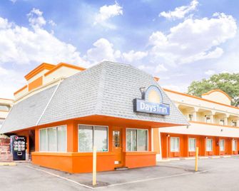 Days Inn by Wyndham Tannersville - Tannersville - Edifício