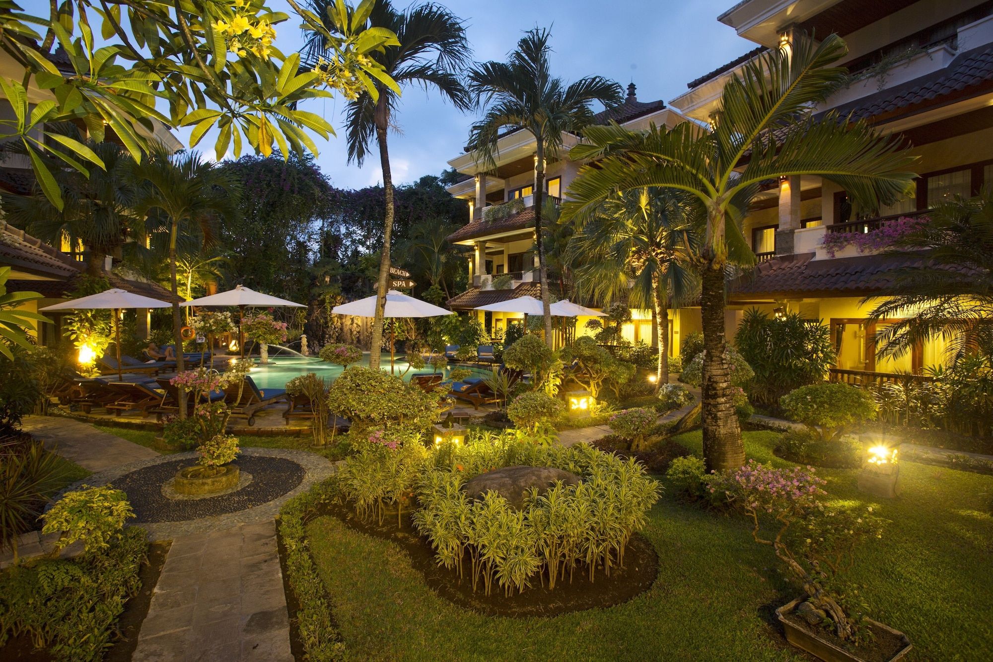 Parigata Resorts and Spa - דנפסאר