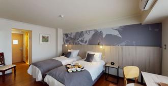 Hotel Brasilia - Santiago - Bedroom