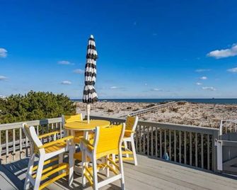 Pet Friendly Oceanfront 1br Perfect For A Couple!! - Beach Haven - Балкон