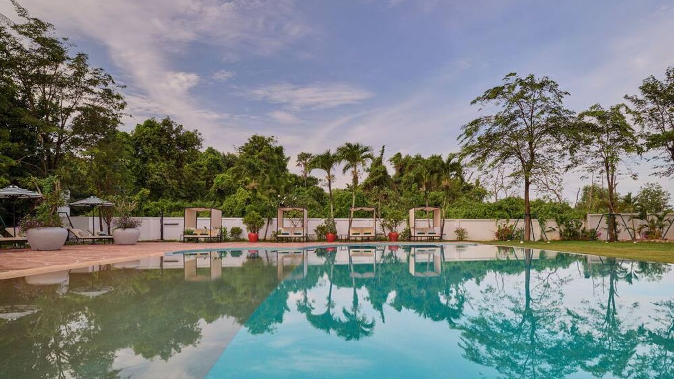 Samanea Beach Resort & Spa