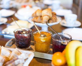 B&b Girolles Les Forges - Avallon - Essen