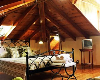 Filyra Pension - נפפיליון - חדר שינה