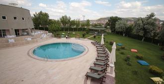 Peri Tower Hotel - Nevşehir - Pool