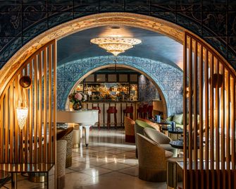Castello Del Sole Beach Resort&spa - אזקונה - בר