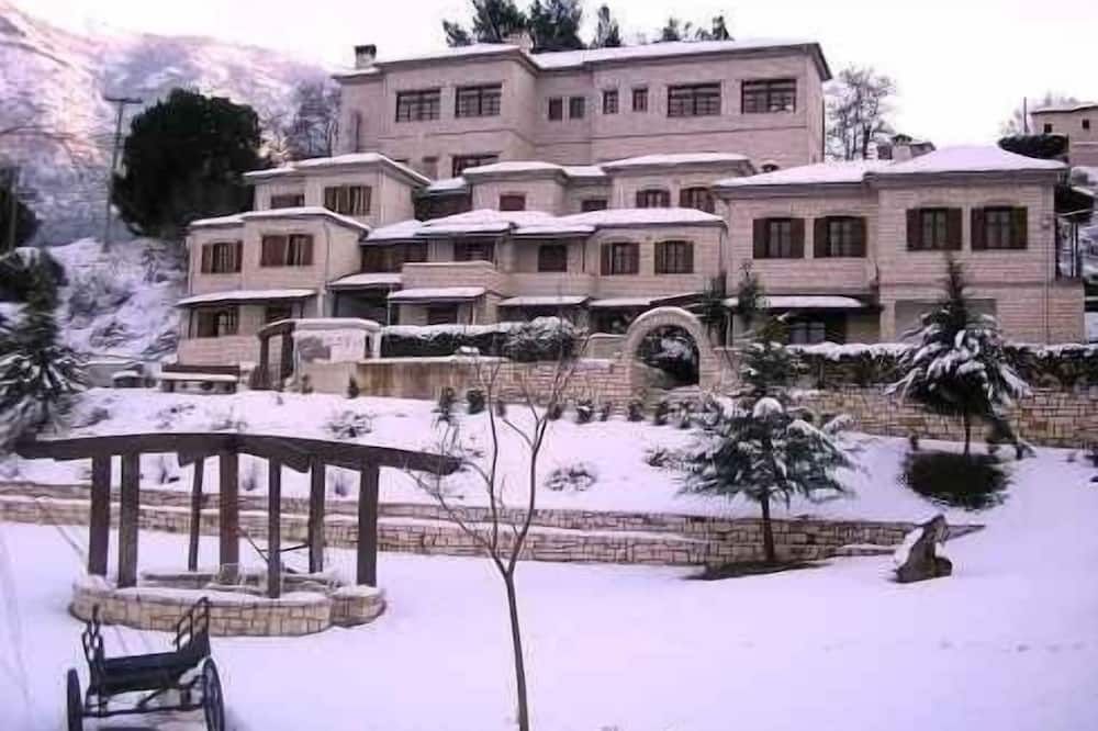 تاكسي أرخيس هوتل