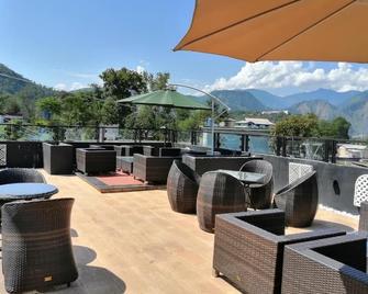 Downtown Residency - Muzaffarabad - Balcony