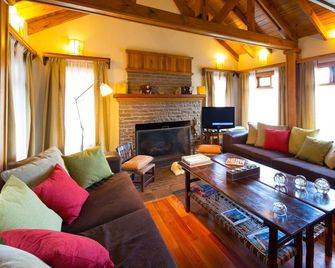 Hostería Senderos - El Chaltén - Living room