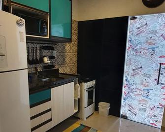 Well located, modern and new beds - Manaus - Kitchen