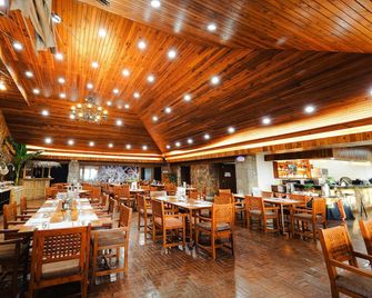 Sol Y Viento Mountain Hot Springs Resort - Calamba - Restaurante