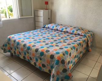 Hôtel Résidence Les Flots - Saint-Palais-sur-Mer - Chambre