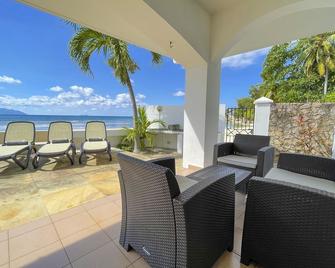 Ocean View Villa - Beauvallon villas - Beau Vallon - Patio