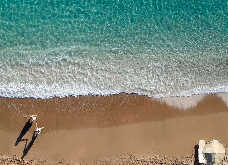 Ouzas luxury Hotel - Paralia - חוף