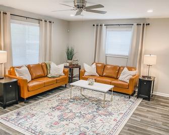 Coosa Vista, a charming southern home. - Wetumpka - Sala de estar