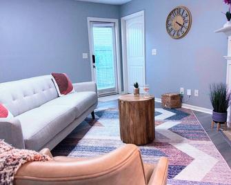 Spacious Home In Prattville, Al– Close To Maxwell Afb & Whetstone Sports Complex - Prattville