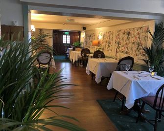 The Swan Inn - Sturminster Newton - Restaurant