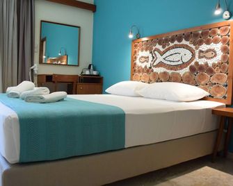 Aris Boutique Hotel - Palaiochora - Bedroom