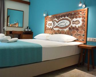 Aris Boutique Hotel - Palaiochora - Bedroom