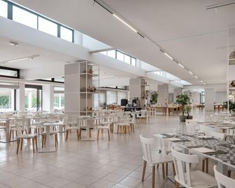 Una Hotels Naxos Beach Sicilia - Giardini Naxos - Restaurant