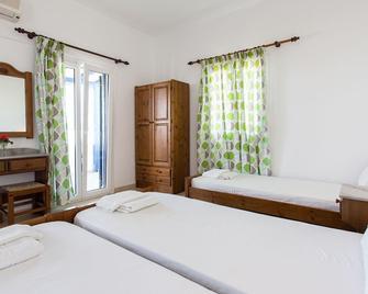 Theologos Place - Antiparos - Bedroom