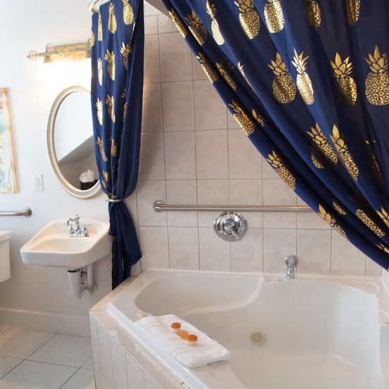 Bathroom view of Agustin Inn