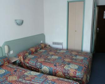 Hotel Saint Jean Baptiste - Lourdes - Bedroom