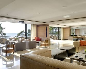 White Rocks Hotel Kefalonia - Lassi - Area lounge