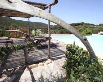 Auberge U Sirenu - Sartène - Piscina