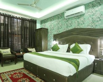 Treebo Roshan House with Valley View - Dharamshala - Habitación