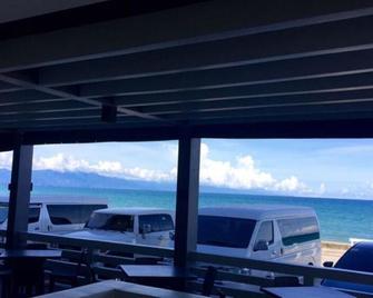 Playa Azul Baler - Baler