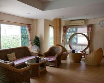 The Village Phitsanulok - Phitsanulok - Lounge